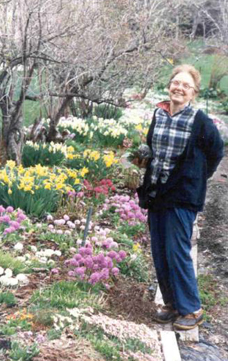 Portrait of Caroline Olson in her garden